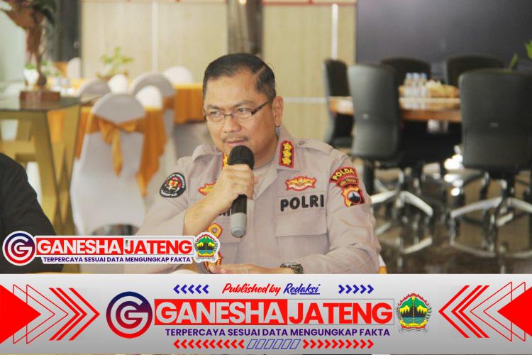 Bangun Kesadaran Etika di Dunia Maya, Polda Jateng Luncurkan Cyber Edu Squad dan Gelar Literasi Hukum di Radio Shema Bangun Kesadaran Etika di Dunia Maya, Polda Jateng Luncurkan Cyber Edu Squad dan Gelar Literasi Hukum di Radio Shema