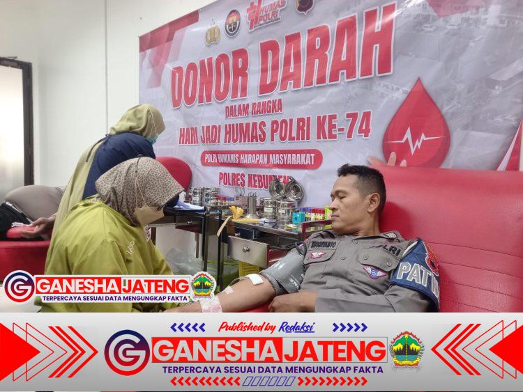 Donor Darah Warnai Hari Jadi Humas Polri ke-74, Polres Kebumen Ajak Media dan Warga Peduli Sesama