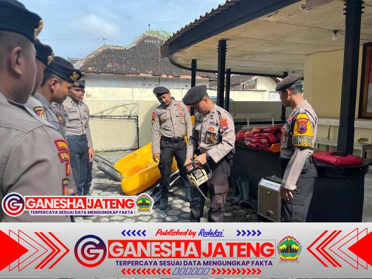 Cuaca Ekstrem Sat Samapta Polresta Surakarta Lakukan Pengecekan Kesiapan Penanganan Bencana