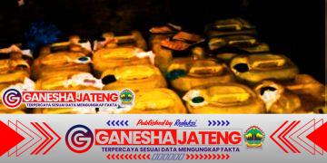 Diduga Jadi Gudang Solar Ilegal, Aktivitas Mencurigakan Terpantau di Desa Ngampon, Blora Diduga Jadi Gudang Solar Ilegal, Aktivitas Mencurigakan Terpantau di Desa Ngampon, Blora