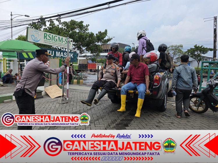 Hari ke-6 Kaligawe Masih Digenangi Banjir, Polrestabes Semarang dan Polda Jateng Terus Bantu Warga