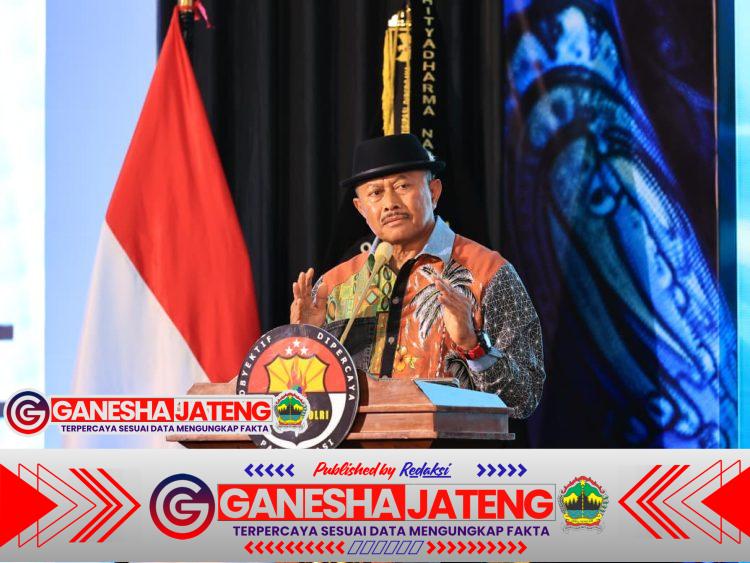 Sarasehan Hari Jadi ke-74 Humas Polri, Nanan Soekarna: Polisi Humanis Berlandaskan Kejujuran Sarasehan Hari Jadi ke-74 Humas Polri, Nanan Soekarna: Polisi Humanis Berlandaskan Kejujuran