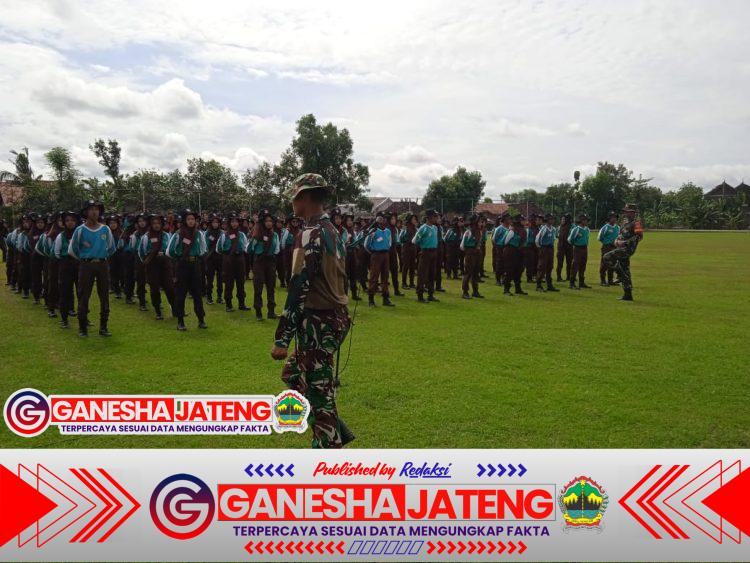 176 Siswa Terlihat Semangat dan Antusiasnya Dalam Pelatihan PBB 176 Siswa Terlihat Semangat dan Antusiasnya Dalam Pelatihan PBB