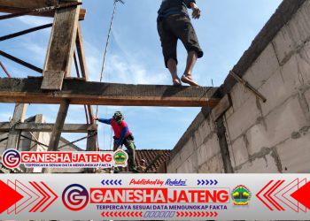 Wujud Nyata Kemanunggalan TNI Rakyat di Desa Candi