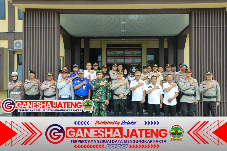 Pimpin Apel Kesiapan Tanggap Darurat Bencana Hidrometeorologi, Kapolres Tulang Bawang Barat Kesiapsiagaan dan Kolaborasi Jadi Kunci Hadapi Bencana Alam