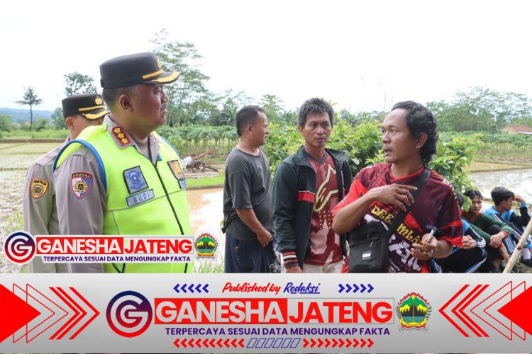 Brimob Polda Jateng dan Polresta Cilacap All Out Tangani Longsor Cibeunying, Teruskan Pencarian 20 Korban Hilang