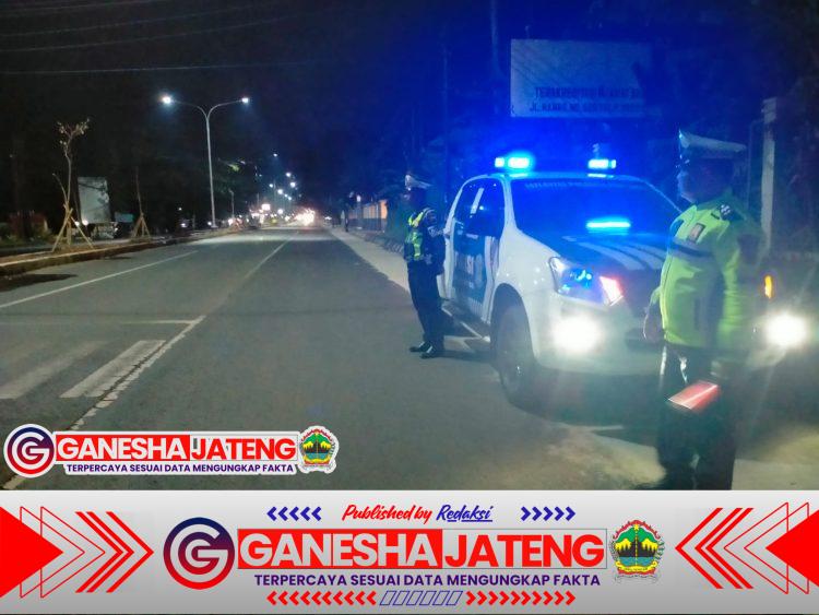 Satlantas Polresta Pati Intensifkan Patroli Cegah Kecelakaan di Titik Pekerjaan Jalan Pati–Kudus