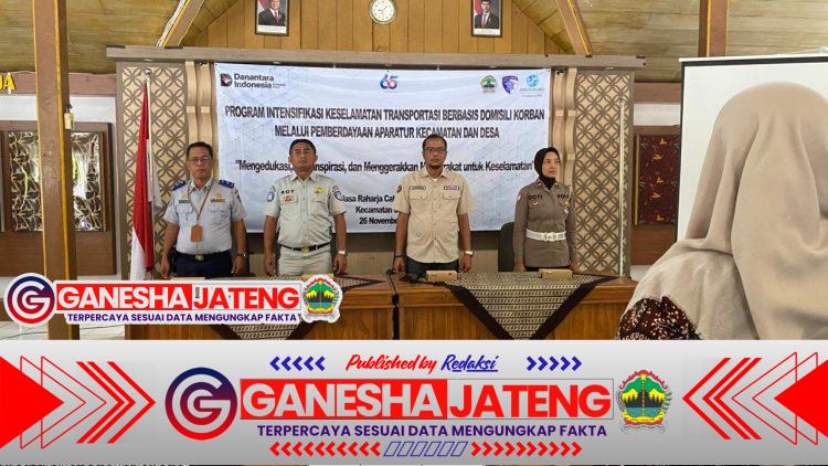 Masyarakat Sokaraja Ikuti Sosialisasi Tertib Berlalu Lintas Dalam Rangka Ops Zebra Candi 2025 Polresta Banyumas