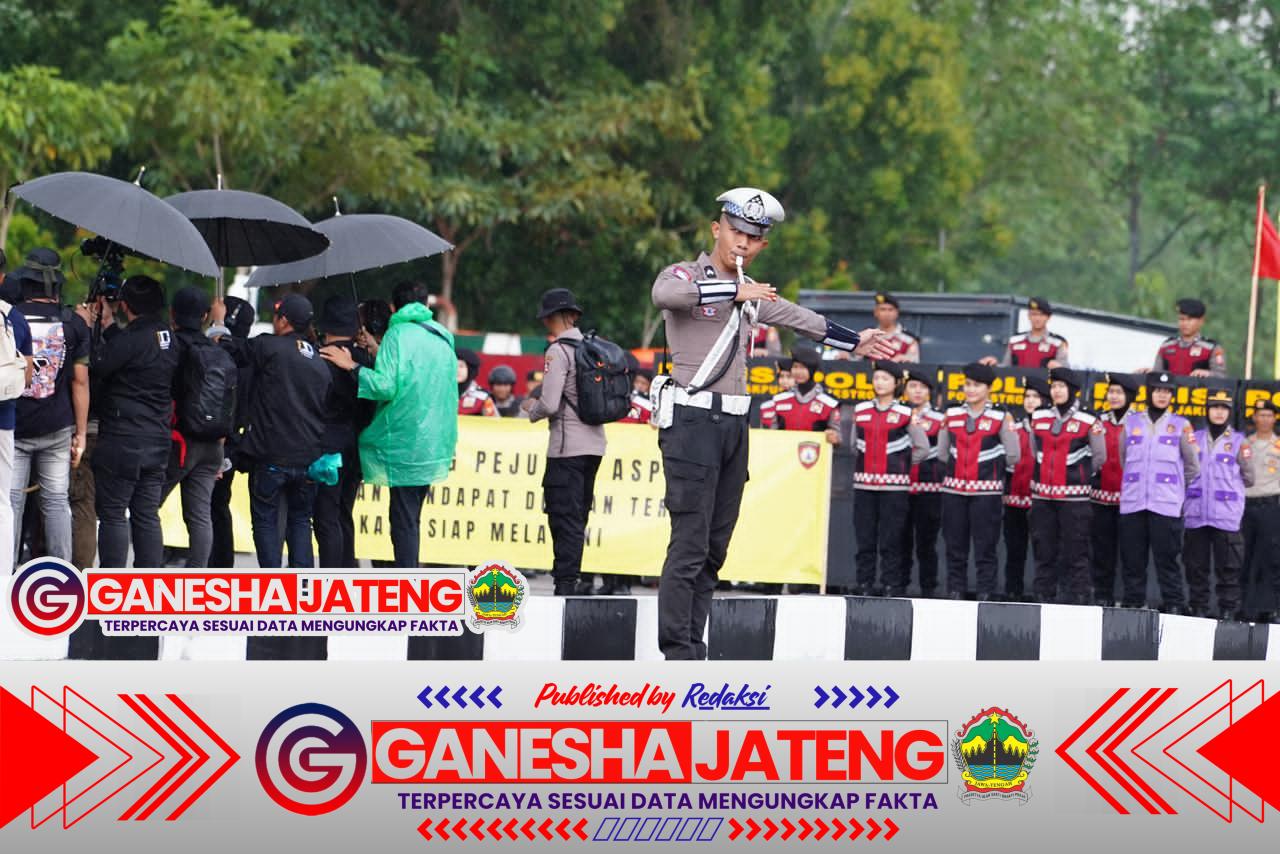 Polri Peragakan Model Pelayanan Unjuk Rasa Terbaru pada Apel Kasatwil 2025, Dirsamapta: “Semua Tindakan Harus Sesuai Prosedur dan Berbasis HAM