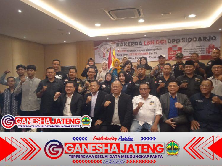 Rakerda LBH CCI Bangun Sinergitas Bersama Stakeholder Serta Pendidikan dan Pelatihan Paralegal Rakerda LBH CCI Bangun Sinergitas Bersama Stakeholder Serta Pendidikan dan Pelatihan Paralegal