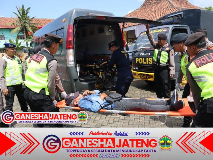 Pelatihan Tanggap Bencana Digelar Polres Kebumen, Warga Diminta Kompak Siaga