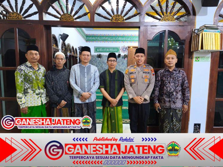 Sholat Subuh Berjamaah Warnai Pagi di Tayu, Kapolsek: “Gerakan Ini Harus Terus Istiqomah!